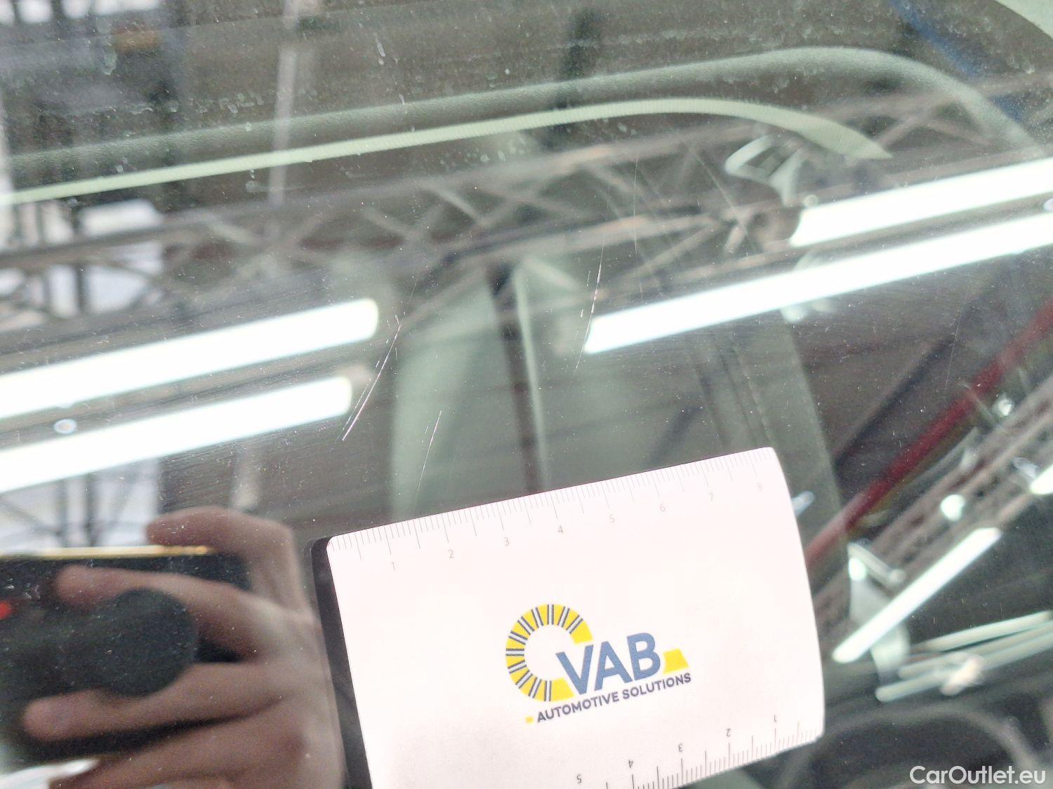  Mercedes  C-Klasse Mercedes, C-Class Break '21, Mercedes-Benz  Break C 200d Luxury Line 5d #39