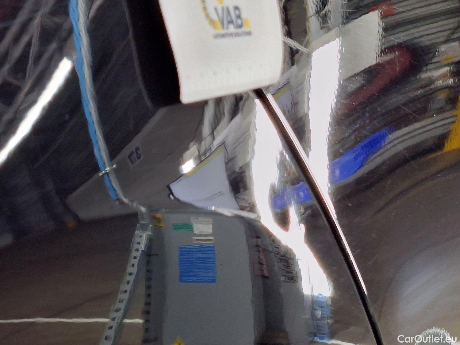  Mercedes  C-Klasse Mercedes, C-Class Break '21, Mercedes-Benz  Break C 200d Luxury Line 5d #47