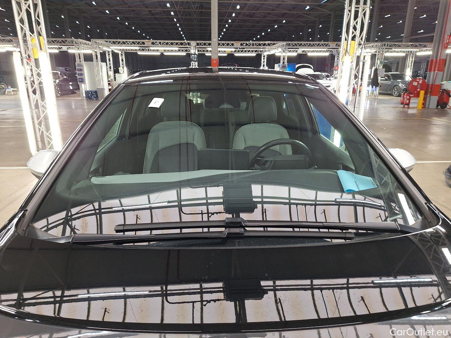  Volkswagen  ID.3 VW,  '20 BEV, Volkswagen   1ST Plus 5d #1