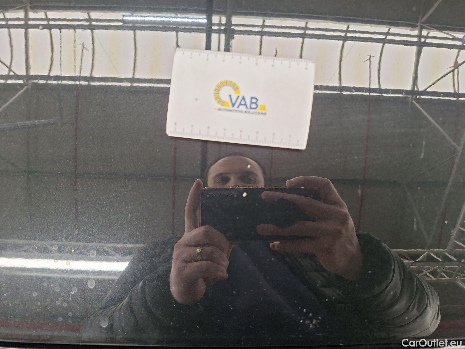  Bmw  Serie 1 BMW, 1-serie '19, BMW 1 Reeks Hatch 116d (85 kW) 5d #36