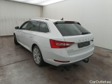  Skoda  Superb Skoda  Combi 1.6 CRTDI 88kW DSG7 Style 5d #7