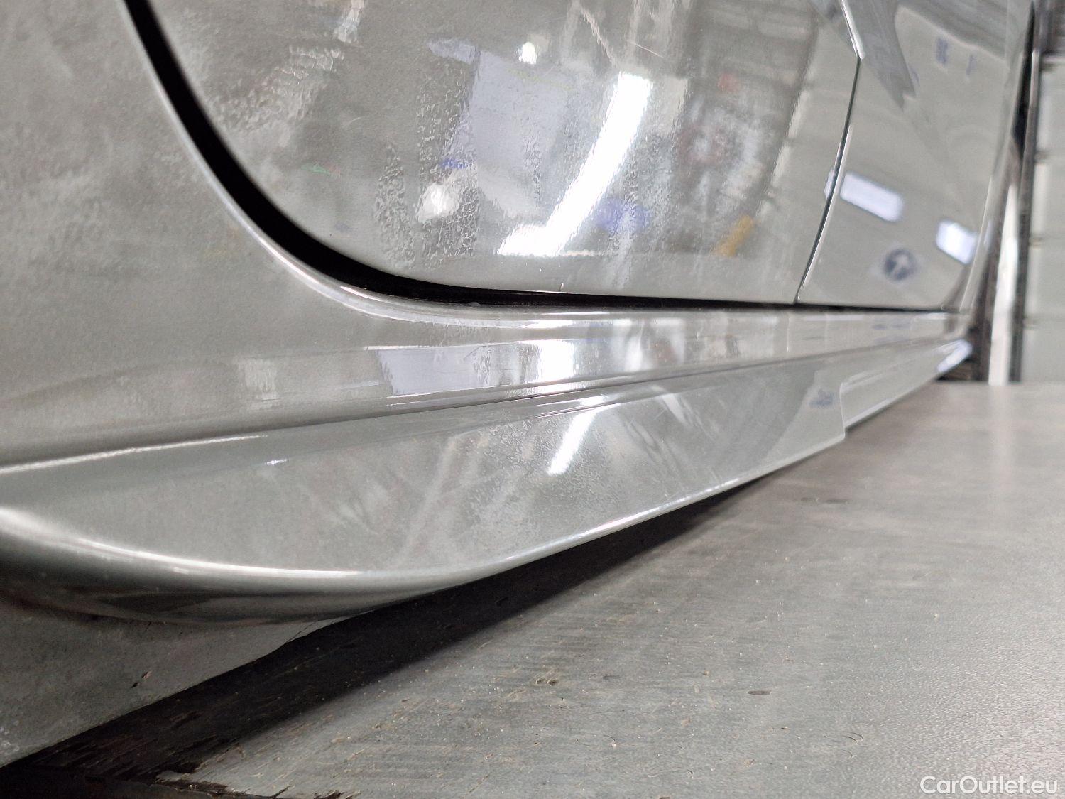  Audi  A1 Sportback Audi, A1 SB '18, Audi  1.0 25 TFSI 70kW S Line 5d #18