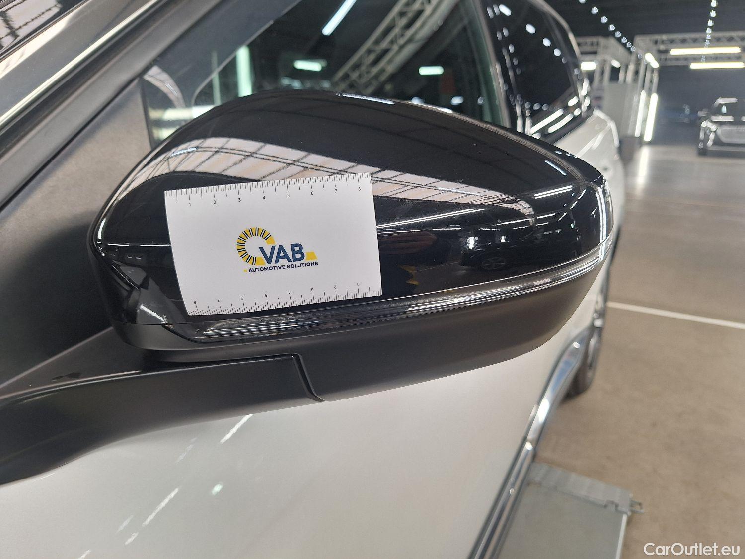  Peugeot  5008 Peugeot,  '16, Peugeot  1.5 BlueHDi 96kW S&S EAT8 GT Line 5d #15