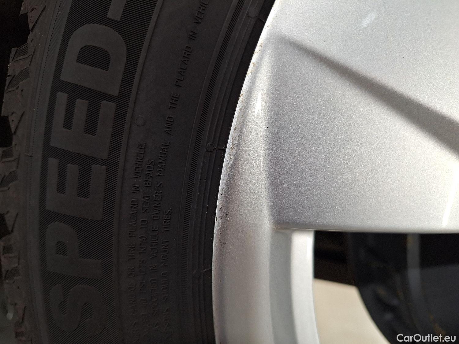  Audi  A1 Sportback Audi, A1 SB '18, Audi  1.0 25 TFSI 70kW S Line 5d #3