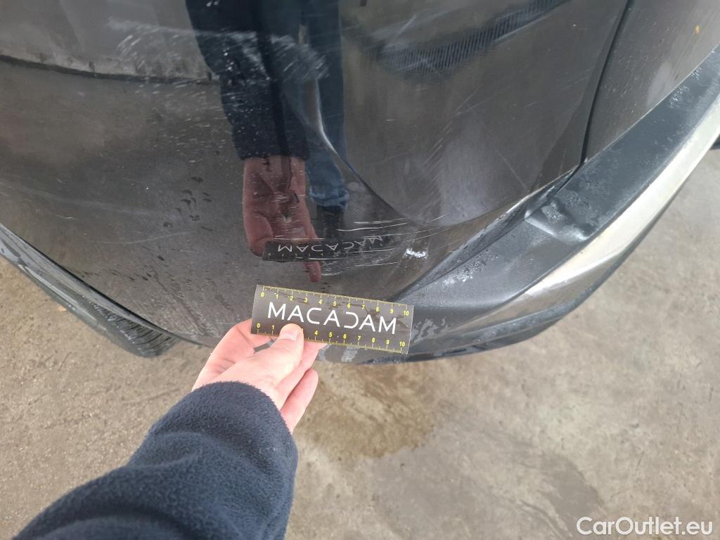  Peugeot  3008 PEUGEOT  / 2020 / 5P / SUV 1.6 HYBRID 225 E-EAT8 GT Pack #18