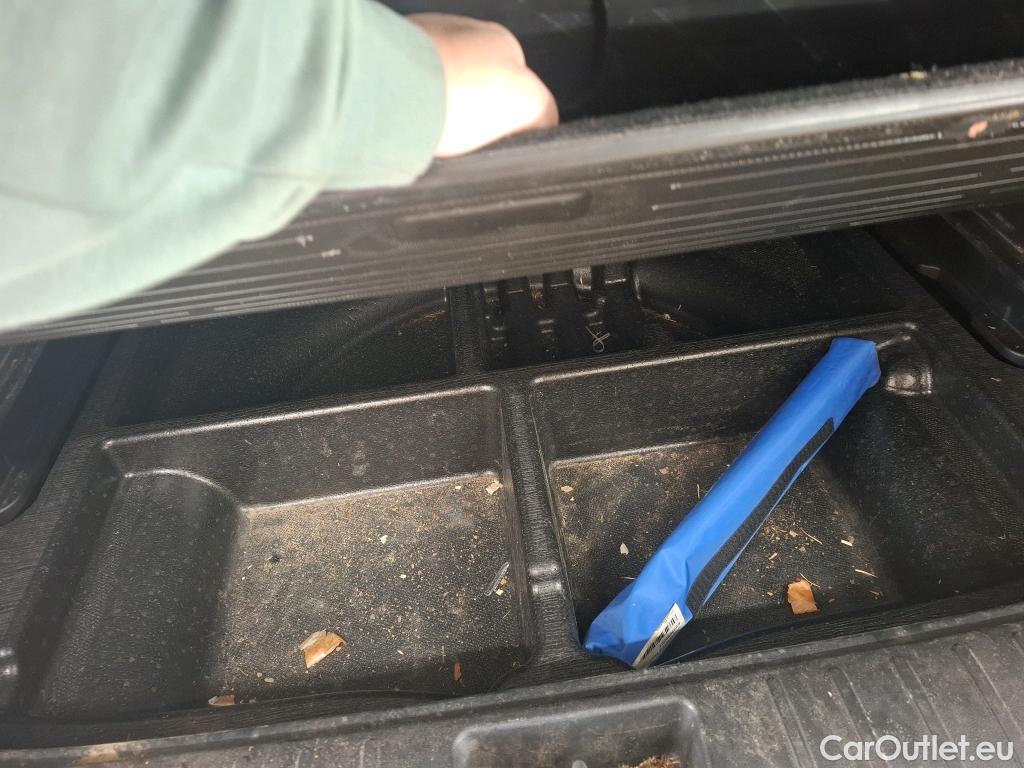  Hyundai  Tucson  Business Hybrid 2WD 1.6 T-GDI 230CV BVA6 E6d #8