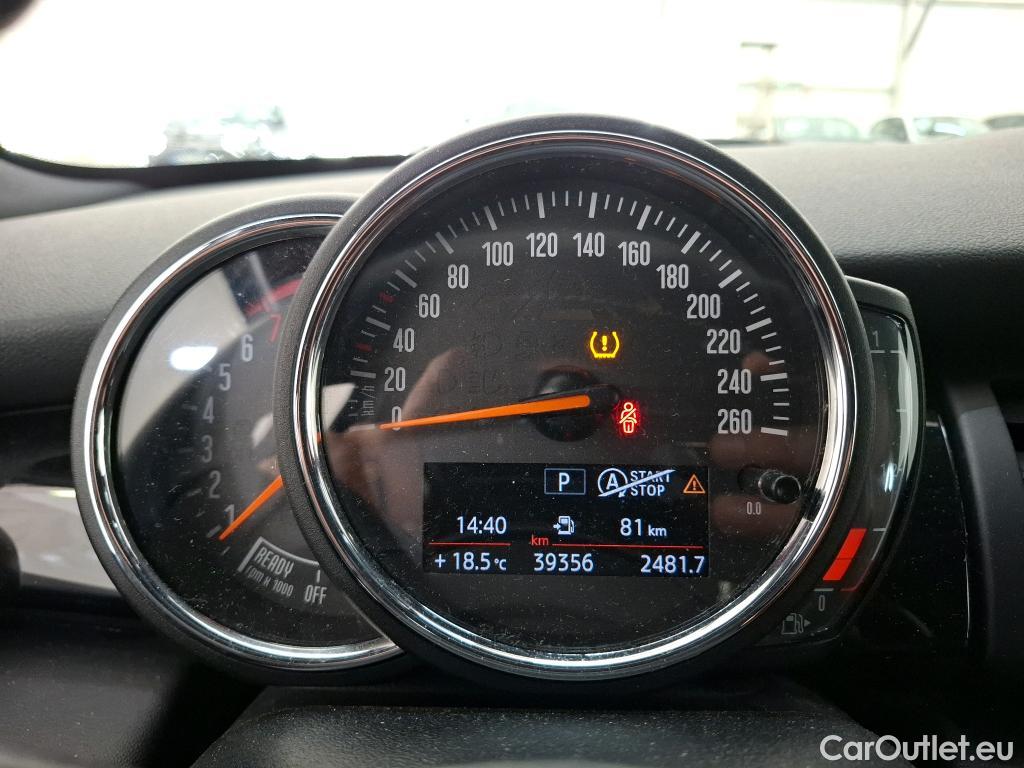  Mini  Cooper MINI Mini / 2014 / 5P / Berline  S Edition 60 Years 192 ch BVA7 #64