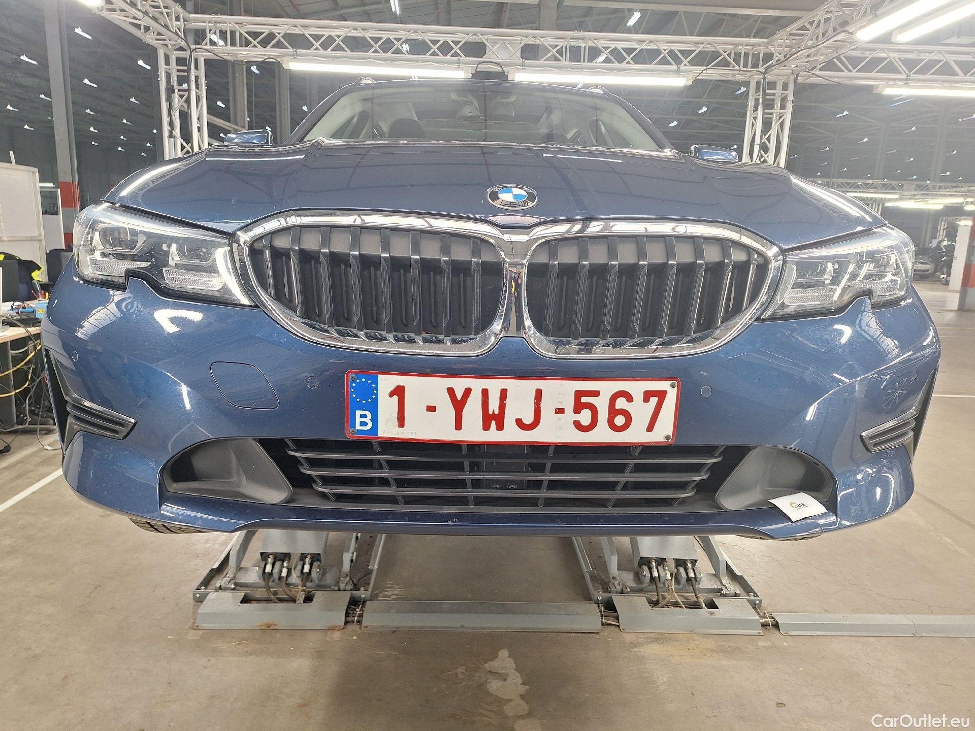  Bmw  Serie 3 BMW, 3-serie Touring '18, BMW 3 Reeks Touring 330e (215 kW) 5d #13