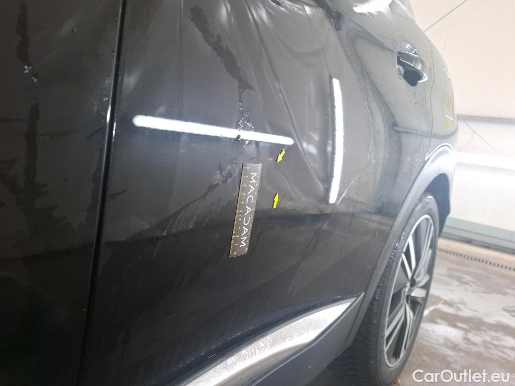  Peugeot  3008 PEUGEOT  / 2020 / 5P / SUV 1.6 HYBRID 225 E-EAT8 GT Pack #42