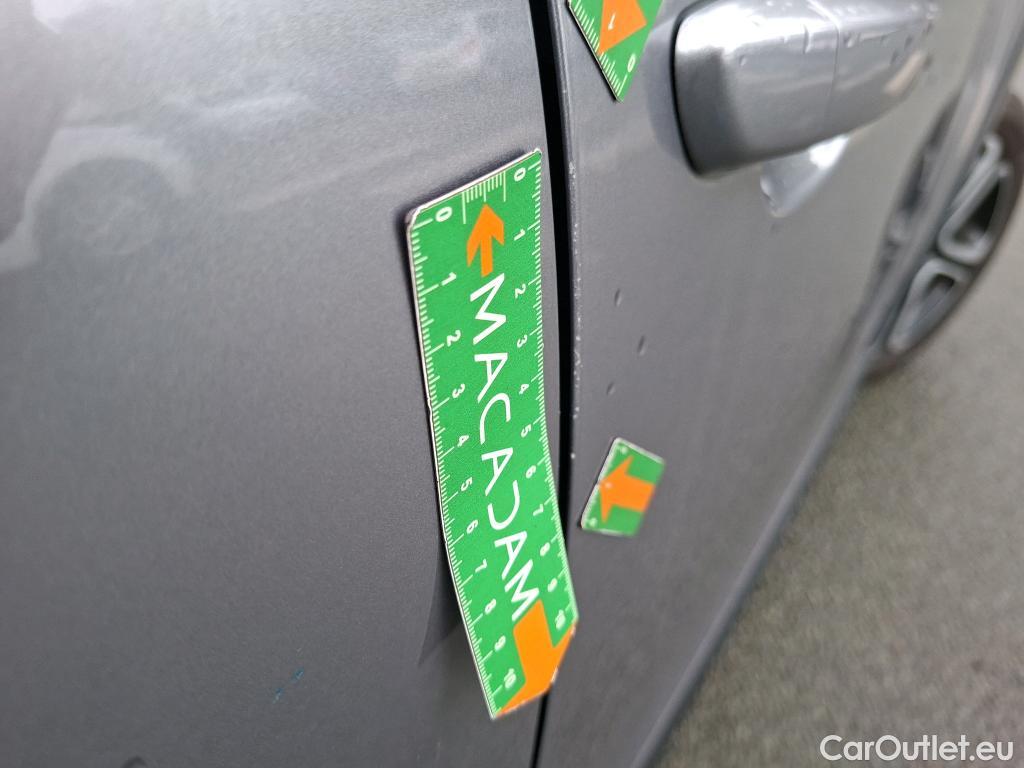  Citroen  C3  Société Feel 1.5 BlueHDI 100CV BVM6 E6d #17