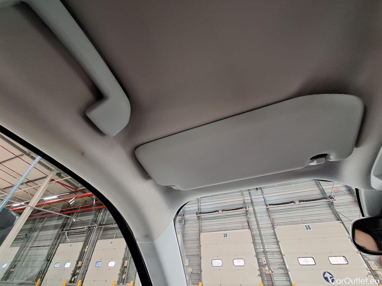  Peugeot  2008 Peugeot,  '19, Peugeot  1.5 BlueHDi 81kW S&S Allure 5d #36