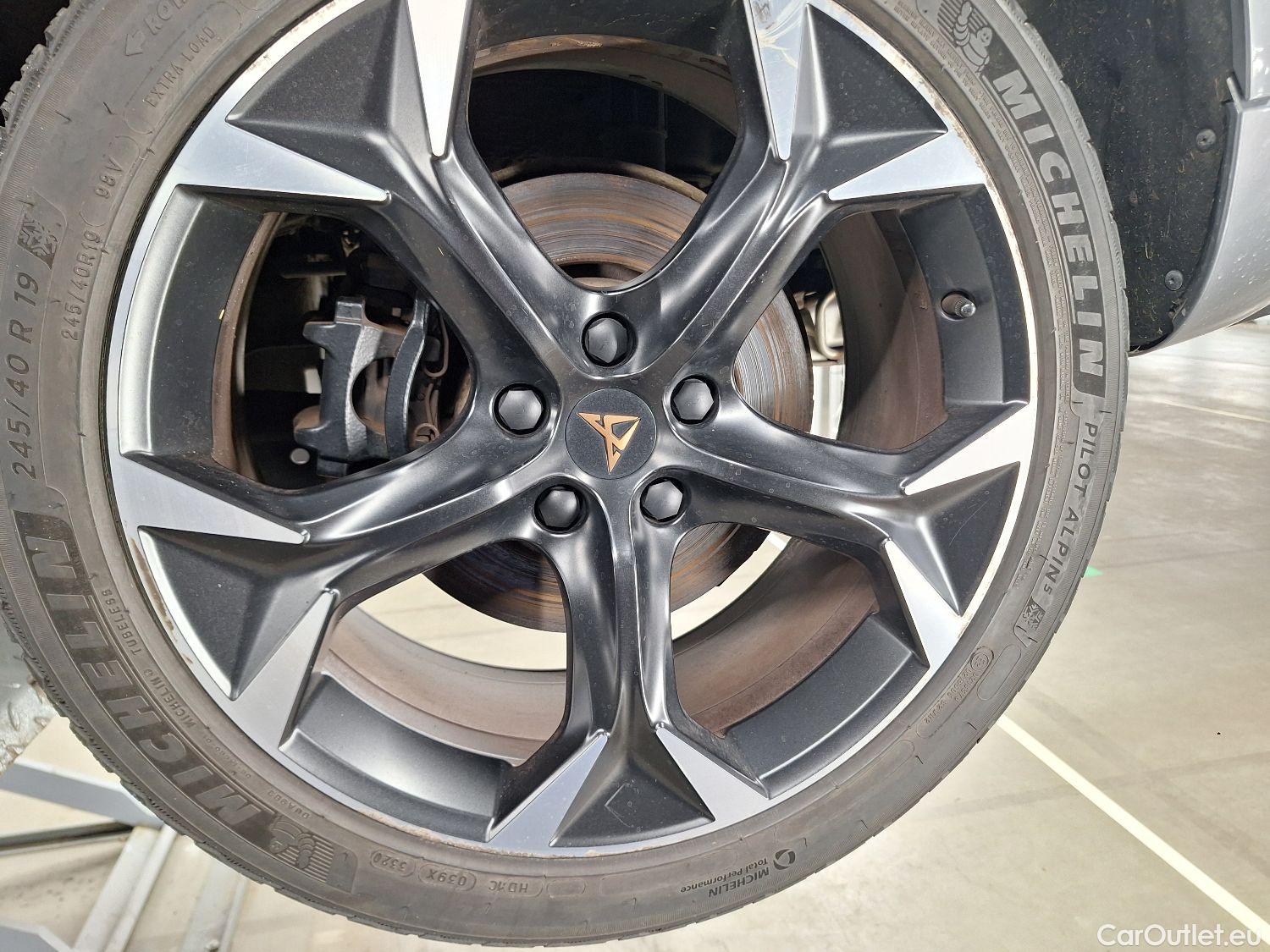  Cupra  Formentor Cupra,  '21 PHEV, CUPRA  1.4 e-HYBRID DSG VZ 5d #7