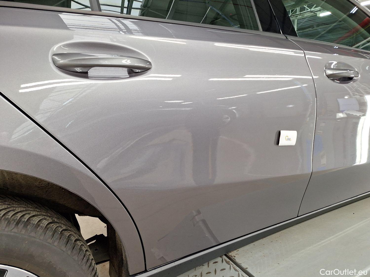  Mercedes  A-Klasse Mercedes, A-Class Berline '18, Mercedes-Benz  Limousine A 180d DCT Busine #19