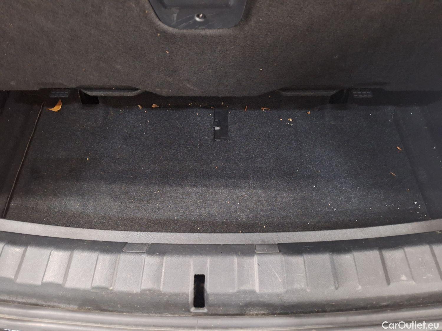  Bmw  Serie 3 BMW, 3-serie '18, BMW 3 Reeks Berline 330e (135 kW) 4d #1