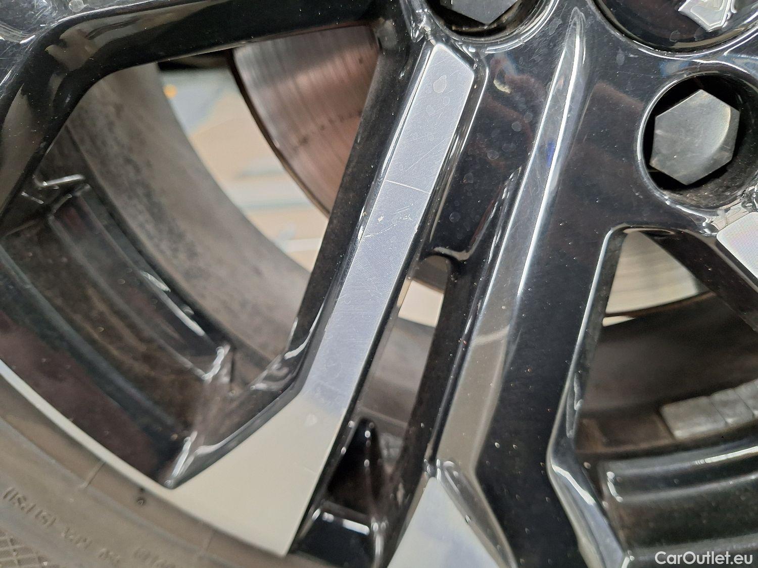  Peugeot  2008 Peugeot,  '19, Peugeot  1.5 BlueHDi 81kW S&S Allure 5d #2