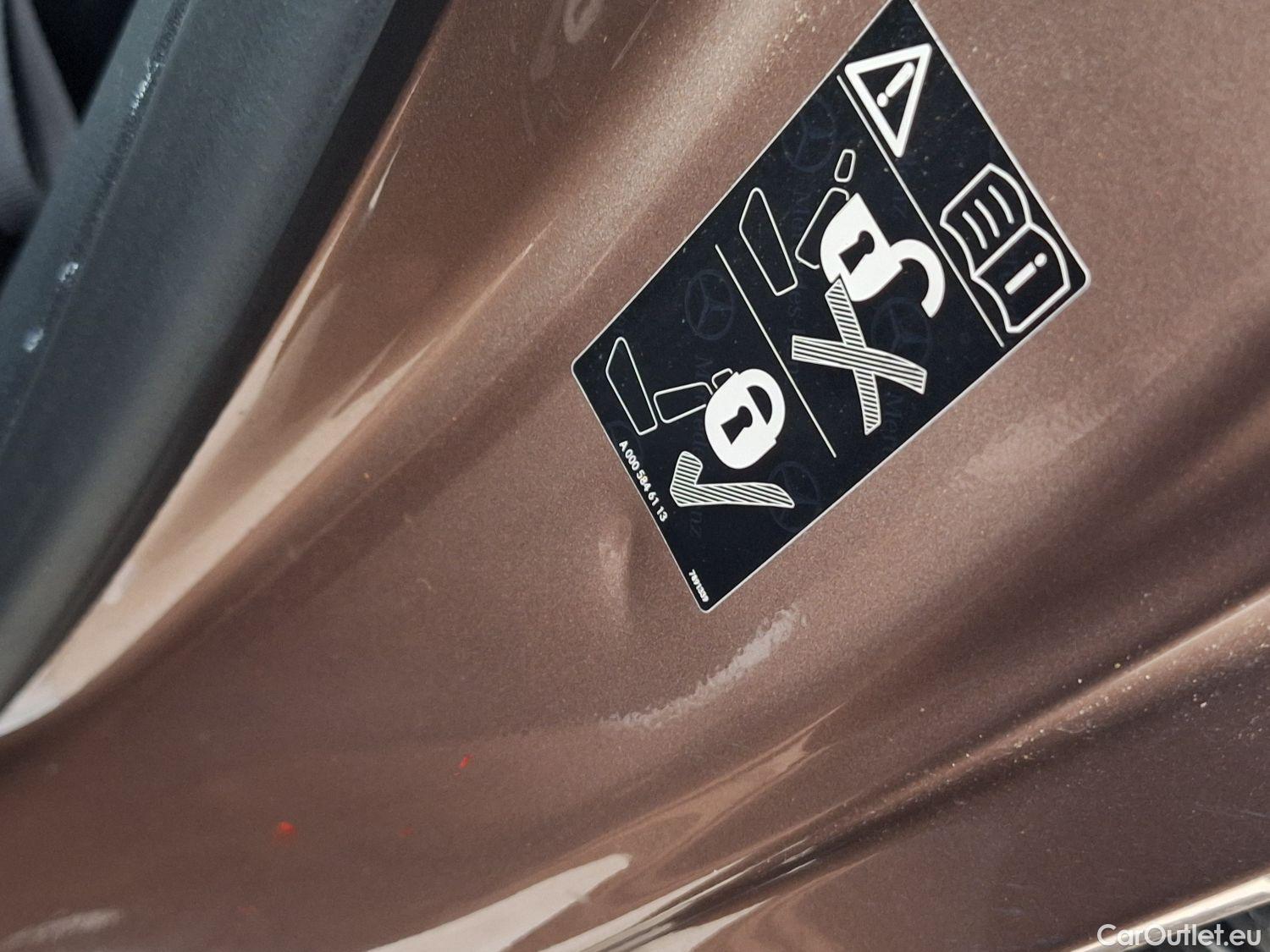  Mercedes  GLB Mercedes,  '19, Mercedes-Benz   200 d Business Solution 5d #15