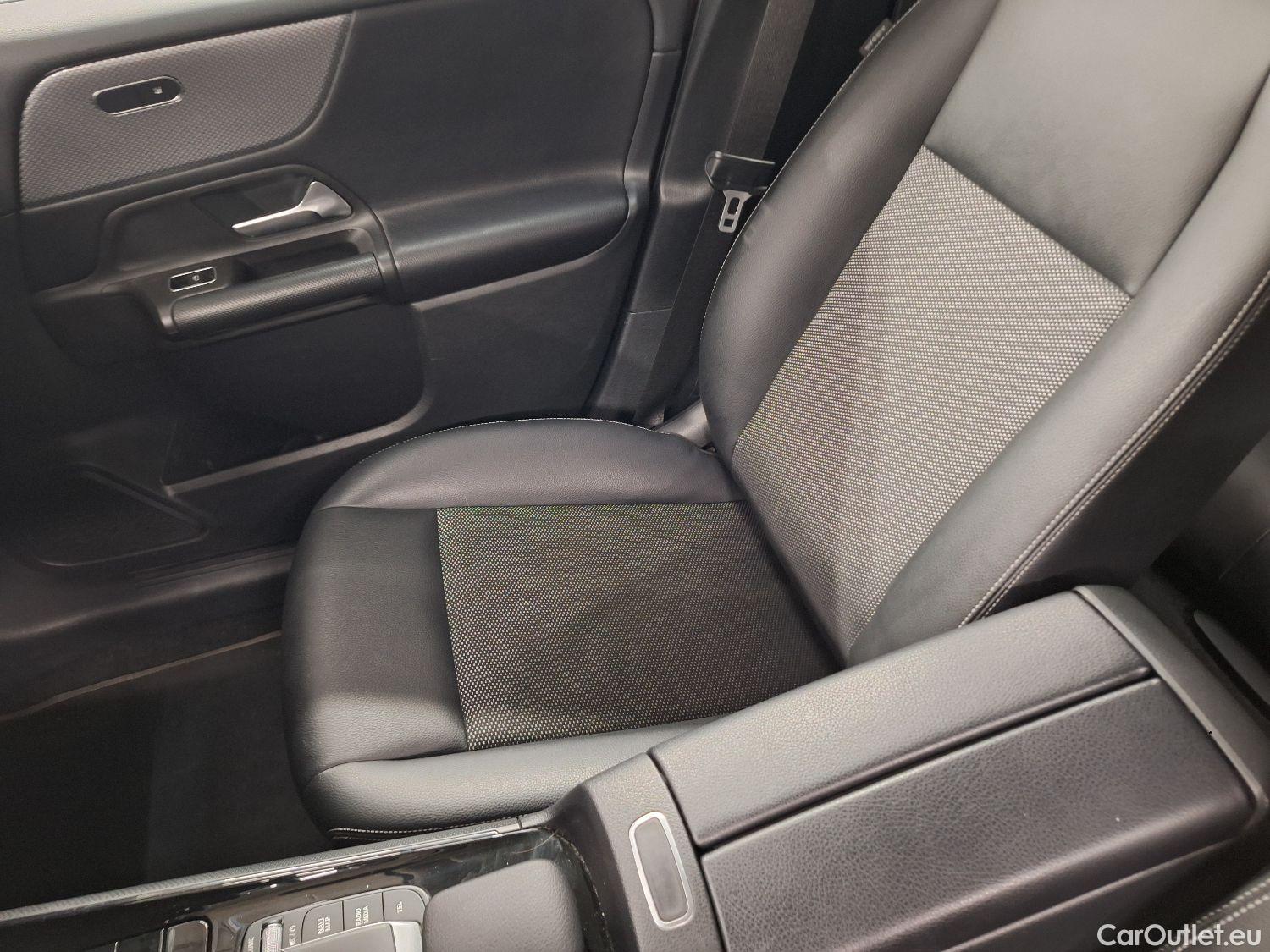  Mercedes  GLB Mercedes,  '19, Mercedes-Benz   200 d Business Solution 5d #20