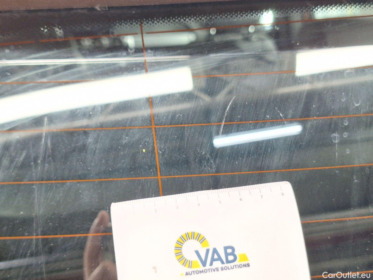  Mercedes  GLB Mercedes,  '19, Mercedes-Benz   200 d Business Solution 5d #13