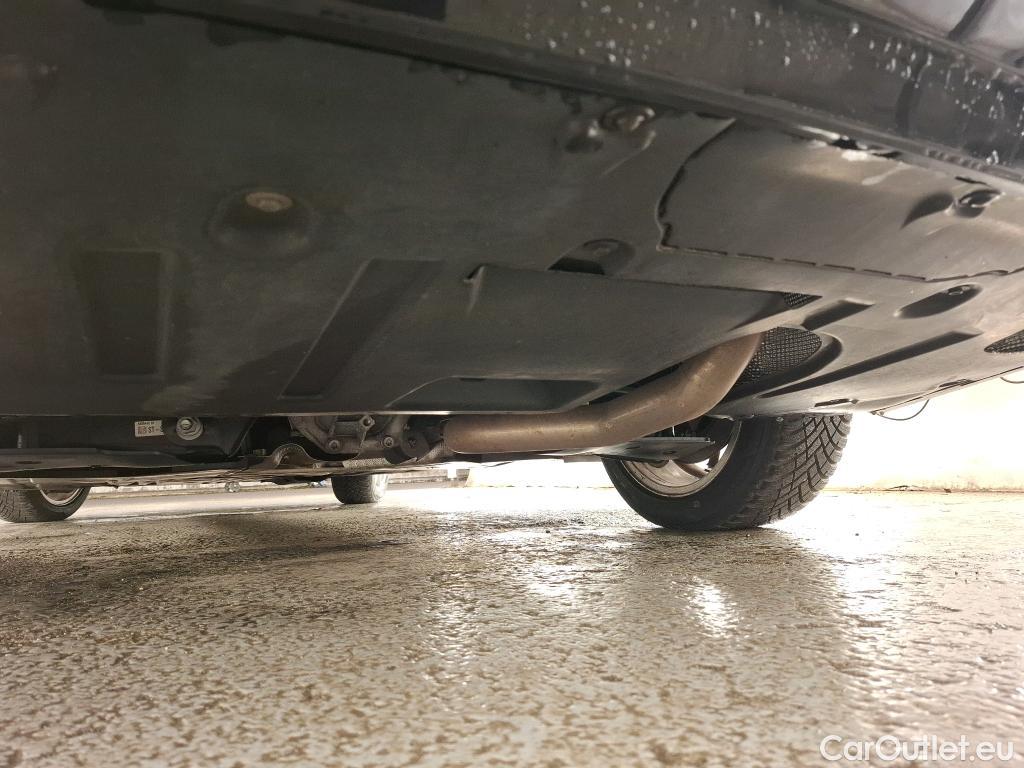  Bmw  Serie 3 Série 3 Touring 318 d Lounge 2.0 150CV BVA8 E6d #29