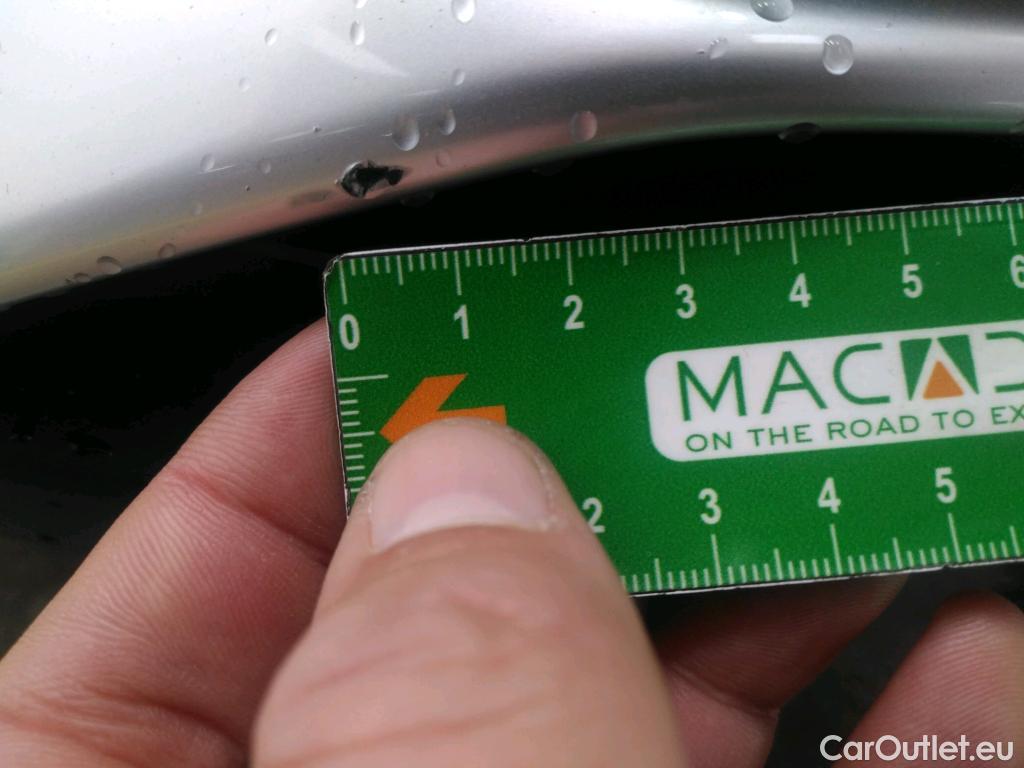  Peugeot  3008 PEUGEOT  / 2020 / 5P / SUV 1.6 HYBRID 225 E-EAT8 GT Pack #27