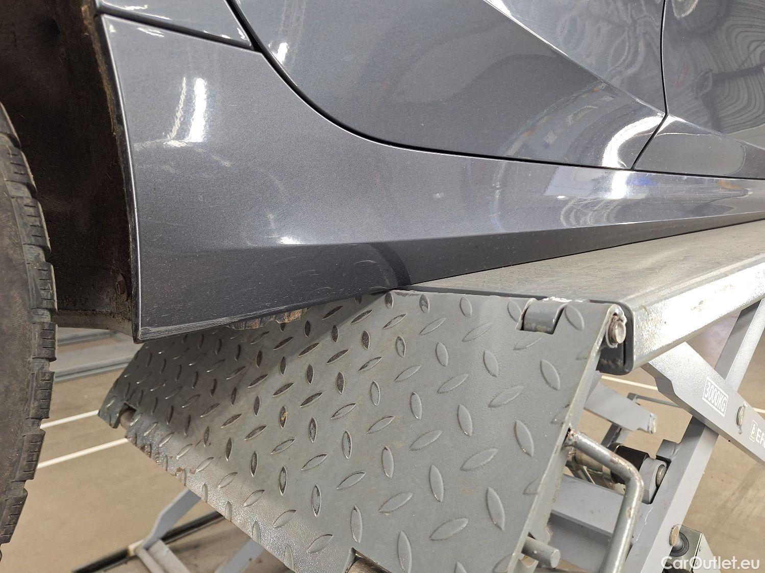  Bmw  Serie 3 BMW, 3-serie Touring '18, BMW 3 Reeks Touring 320dA (120 kW) 5d #5