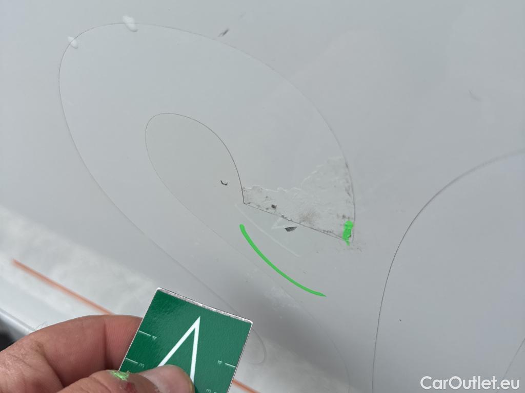  Peugeot  2008 PEUGEOT  / 2019 / 5P / todoterreno Allure BlueHDI 81kW (110CV) #14