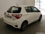  Toyota  Yaris TOYOTA  / 2017 / 5P / berlina con portón 1.5 100H Active #2