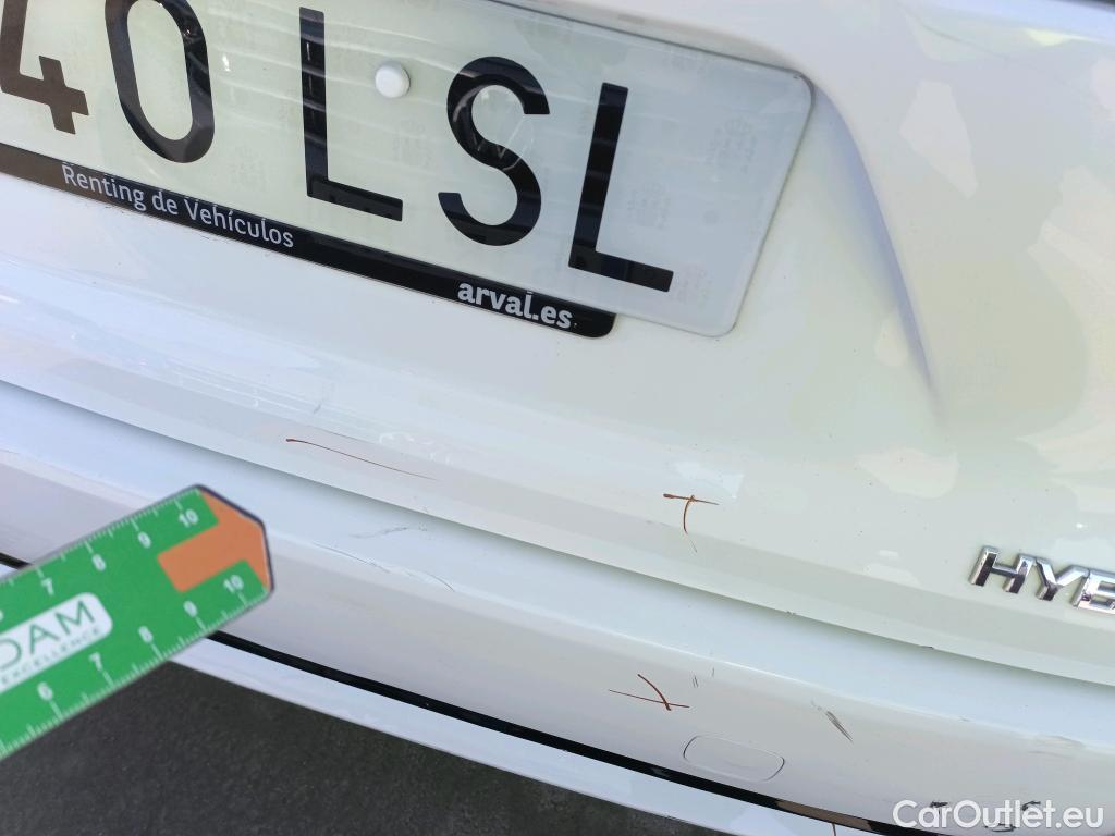  Toyota  Corolla TOYOTA  / 2019 / 5P / familiar 1.8 125H ACTIVE TECH E-CVT TOU SPORT #4