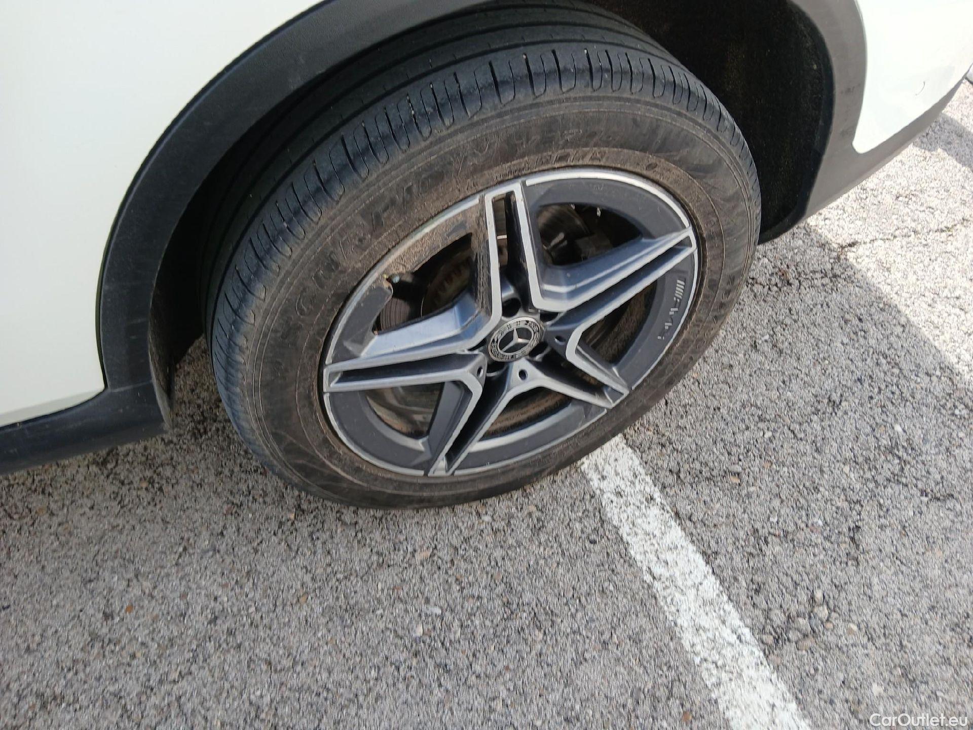  Mercedes  G-Klasee MERCEDES-BENZ Clase GLC / 2019 / 5P / todoterreno GLC 300 de 4MATIC #20