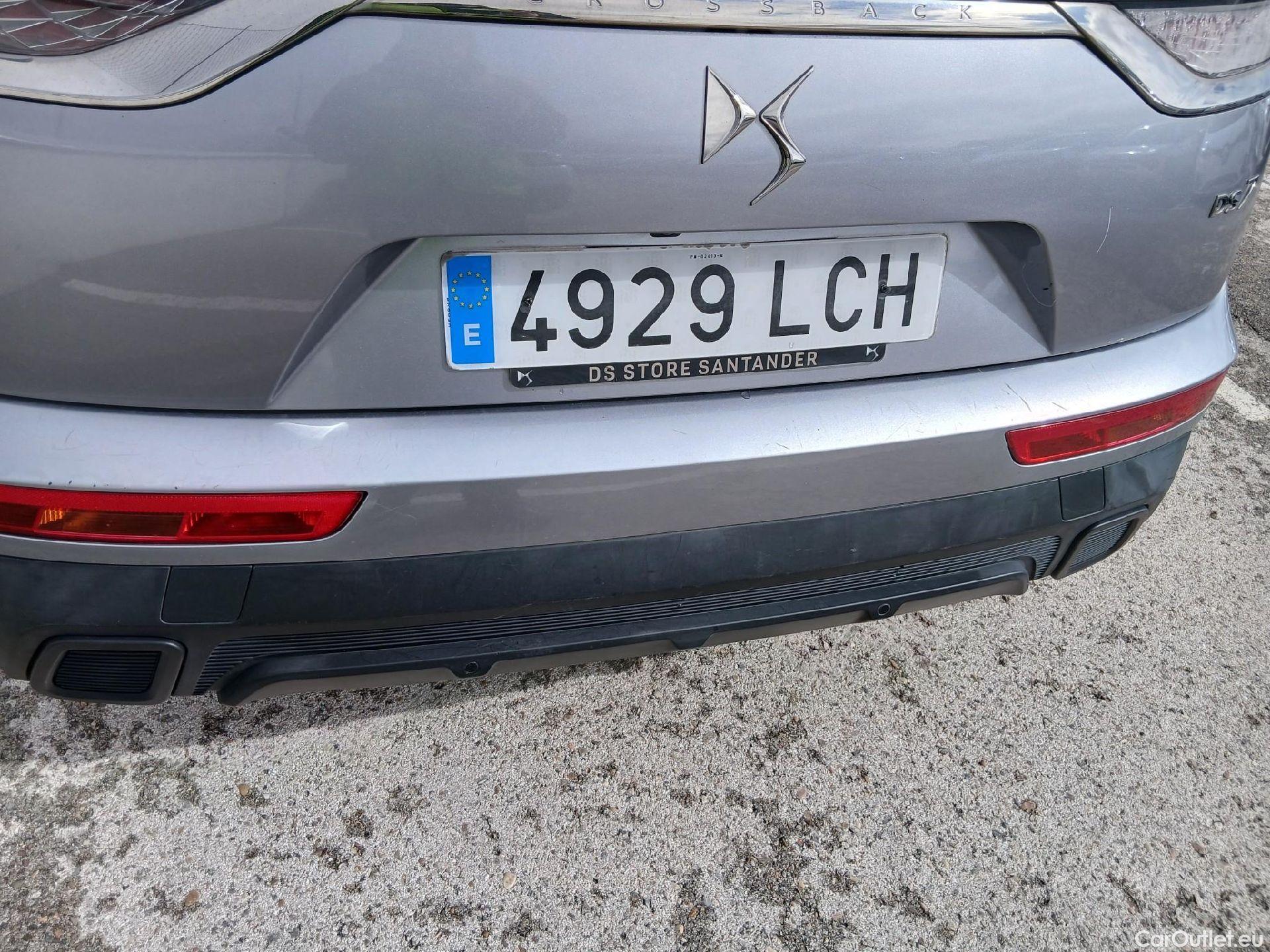  DS  DS7 DS DS 7 Crossback / 2017 / 5P / todoterreno BlueHDi DE 96kW (130CV) BE CHIC (AC) #38