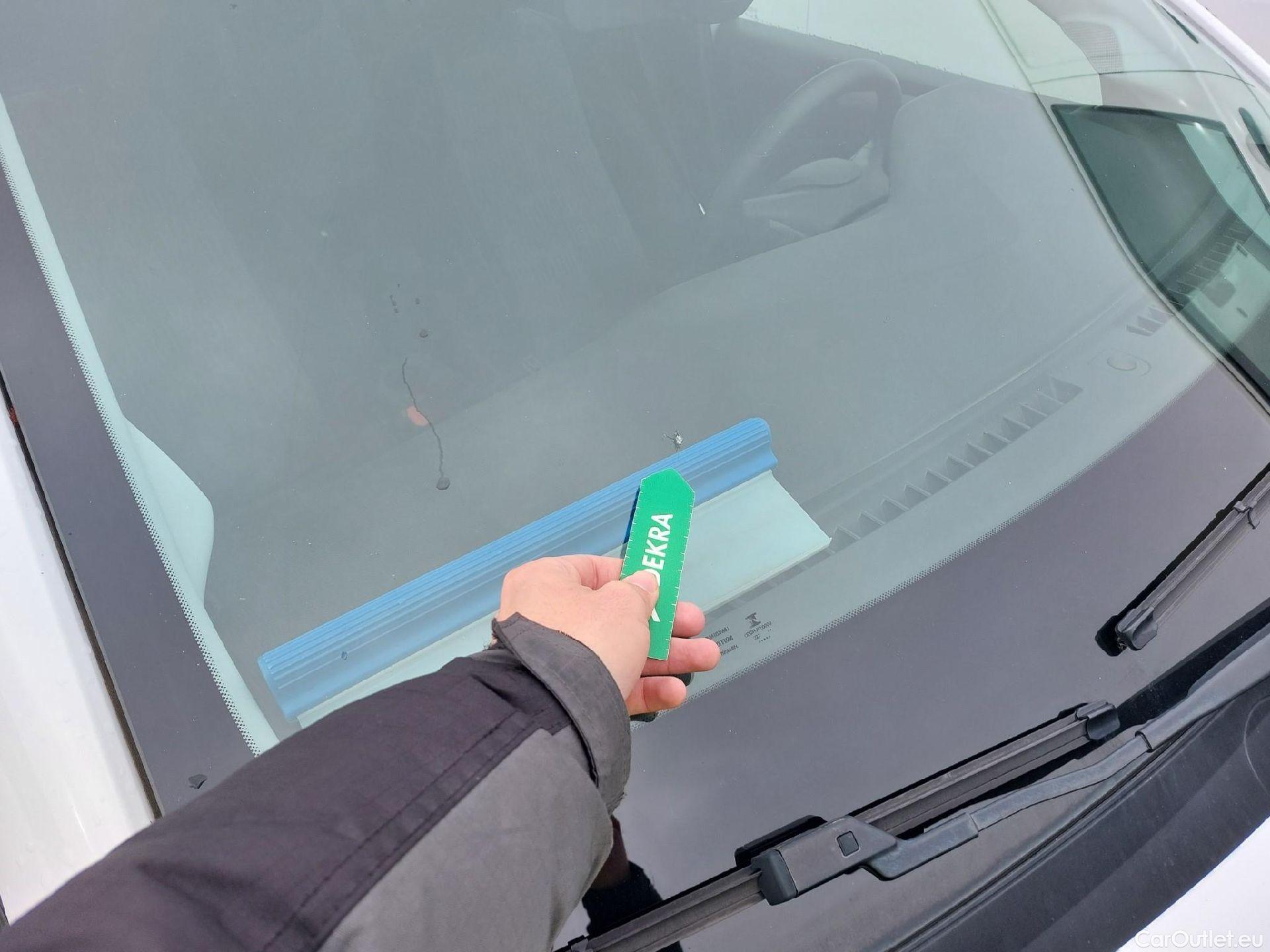  Opel  Corsa OPEL  / 2019 / 5P / berlina con portón 1.2T XHL 74kW (100CV) Edition (AC) #25