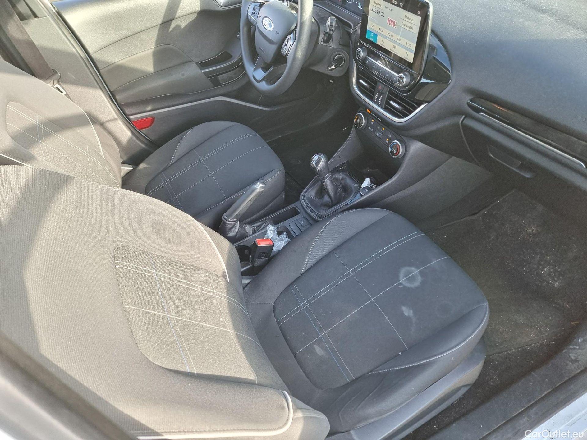  Ford  Fiesta FORD  / 2017 / 5P / berlina con portón 1.1 Ti-VCT 63kW Trend+ 5p #4