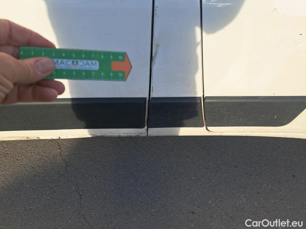  Opel  Movano  C HKa L2H2 3 5t Edition 140CV MT6 E6d #48