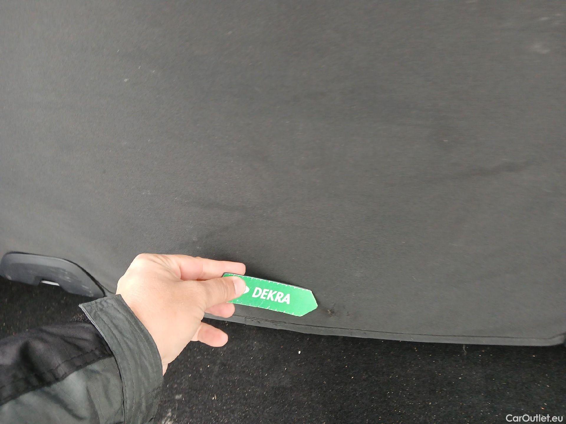  Ford  Kuga FORD  / 2019 / 5P / todoterreno Titanium 1.5T EcoBoost 88kW (120CV) #2