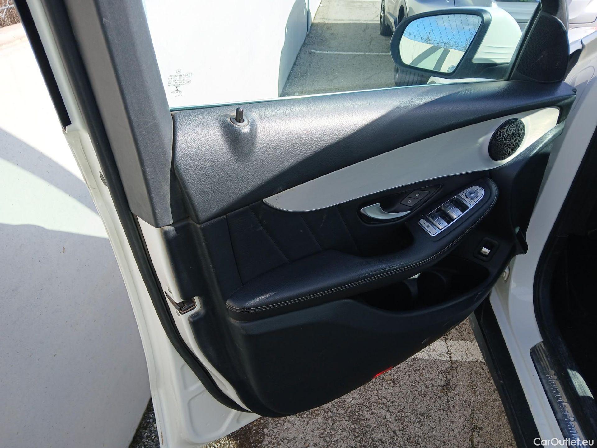  Mercedes  G-Klasee MERCEDES-BENZ Clase GLC / 2019 / 5P / todoterreno GLC 300 de 4MATIC #9