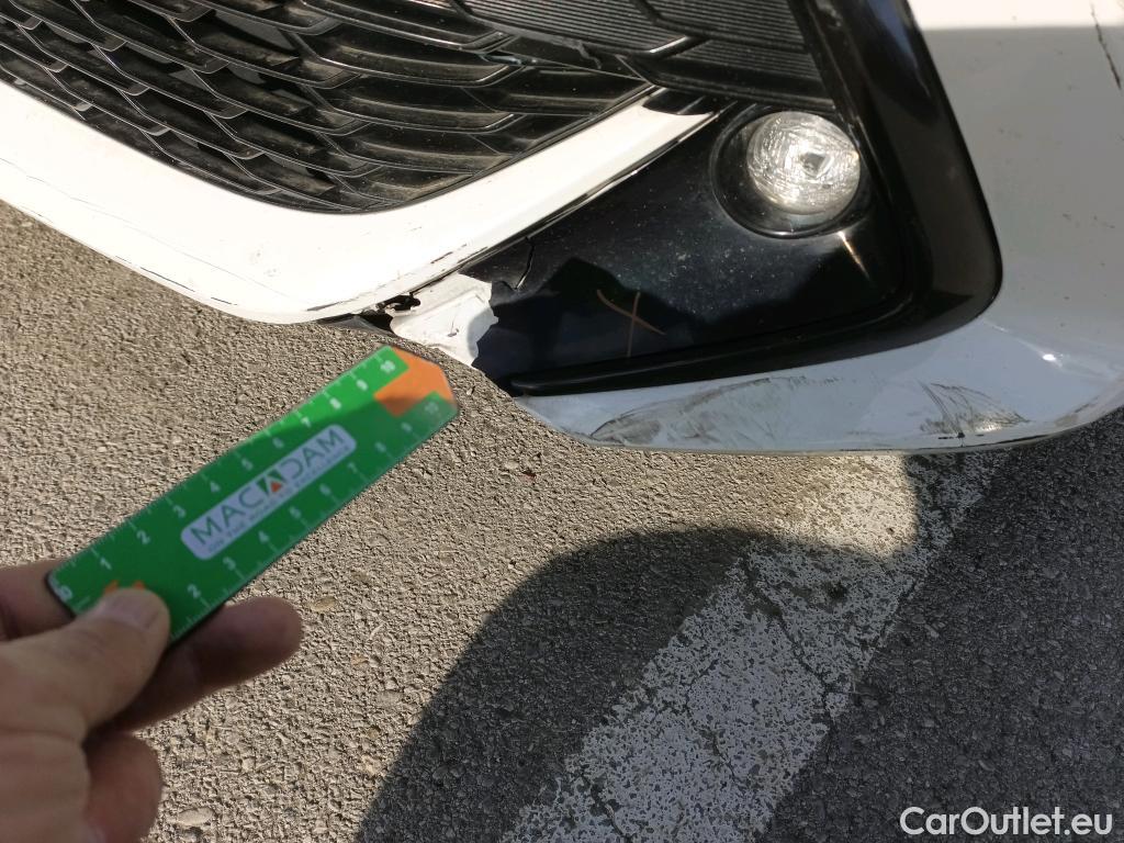  Toyota  Corolla TOYOTA  / 2019 / 5P / familiar 1.8 125H ACTIVE TECH E-CVT TOU SPORT #24