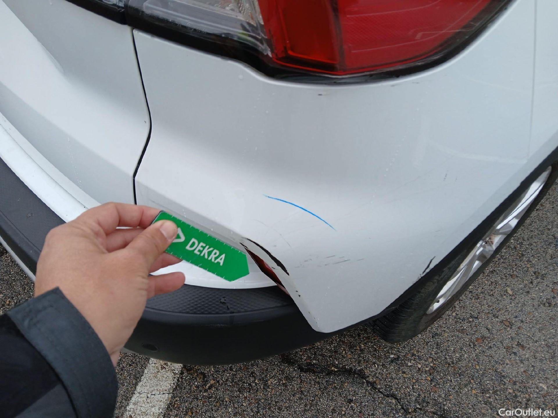  Ford  Kuga FORD  / 2019 / 5P / todoterreno Titanium 1.5T EcoBoost 88kW (120CV) #29