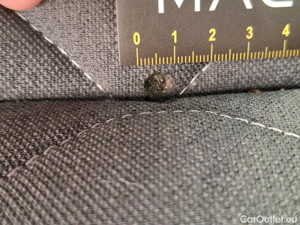  Citroen  C4  Berline Feel Pack 1.2 PureTech 130CV BVA8 6E #18