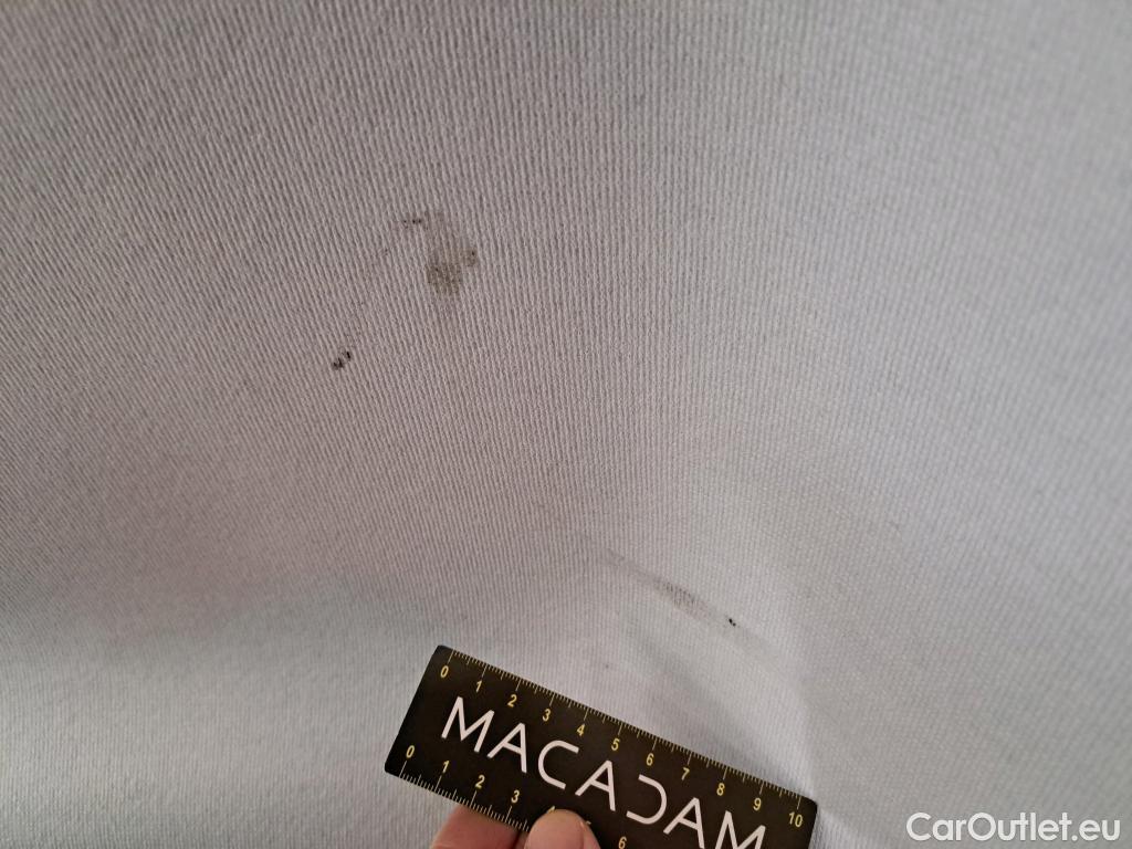  Peugeot  208  Affaire VU 5p Berline BlueHDi 100 PREMIUM #17