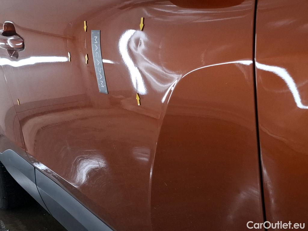  Citroen  C4  Berline Feel Pack 1.2 PureTech 130CV BVA8 6E #3