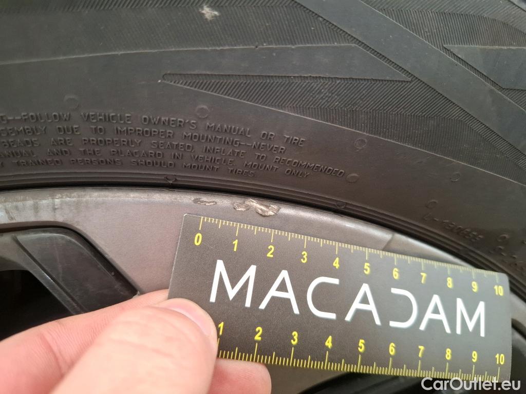  Citroen  C4  Berline Feel Pack 1.2 PureTech 130CV BVA8 6E #34