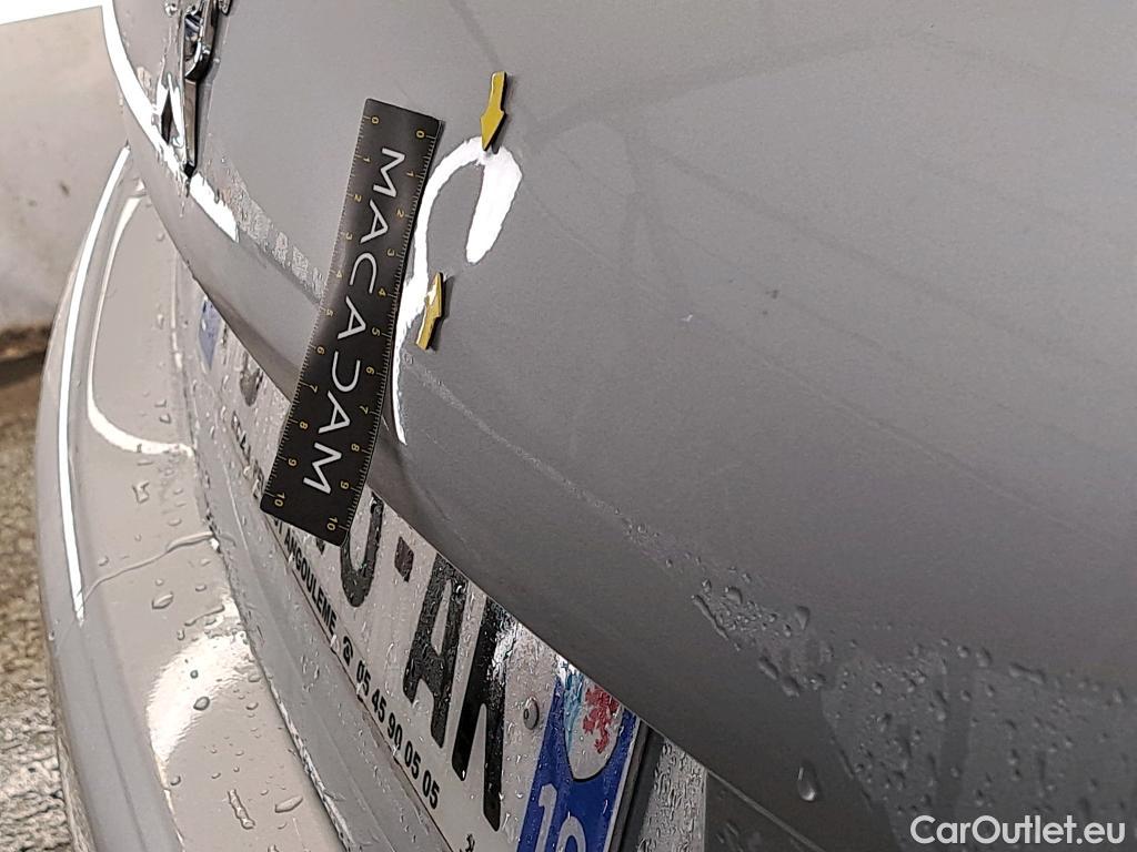  Peugeot  208  Affaire VU 5p Berline BlueHDi 100 PREMIUM #16