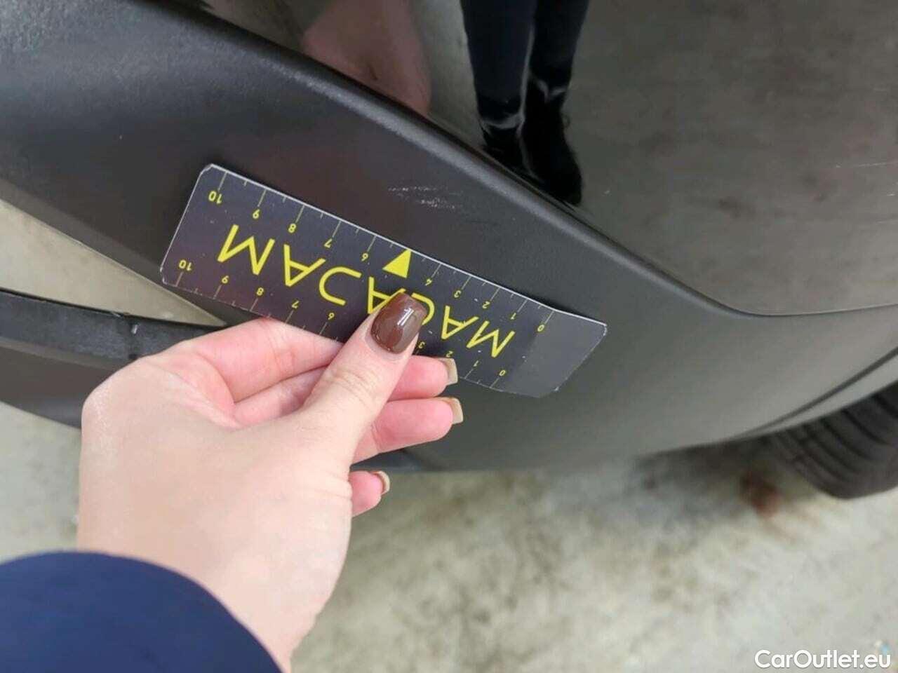  Peugeot  3008 1.2 PureT.BL Allure #40