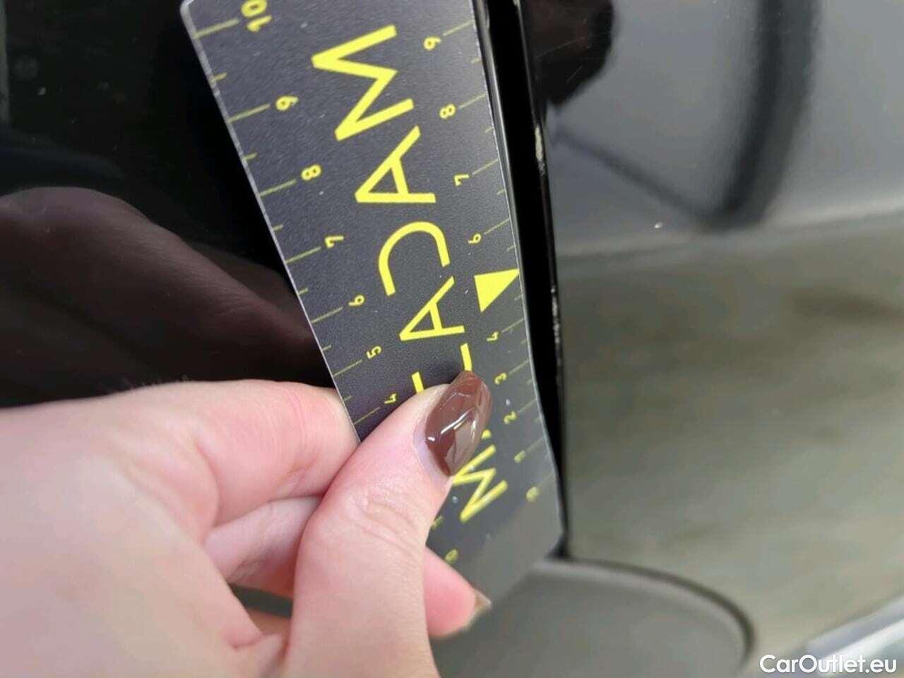  Peugeot  3008 1.2 PureT.BL Allure #24