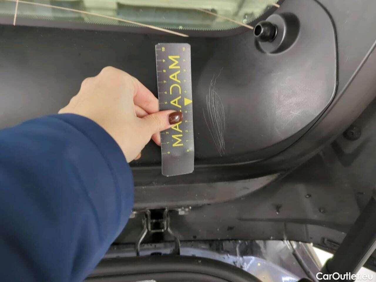  Peugeot  3008 1.2 PureT.BL Allure #32