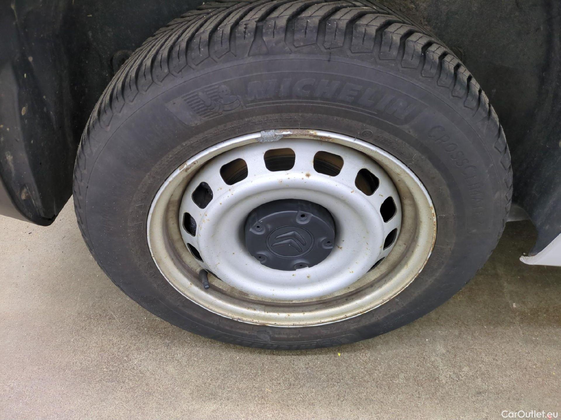  Citroen  Berlingo  Fourgon Club M 650 1.5 BlueHDi 75CV BVM5 E6dT #17