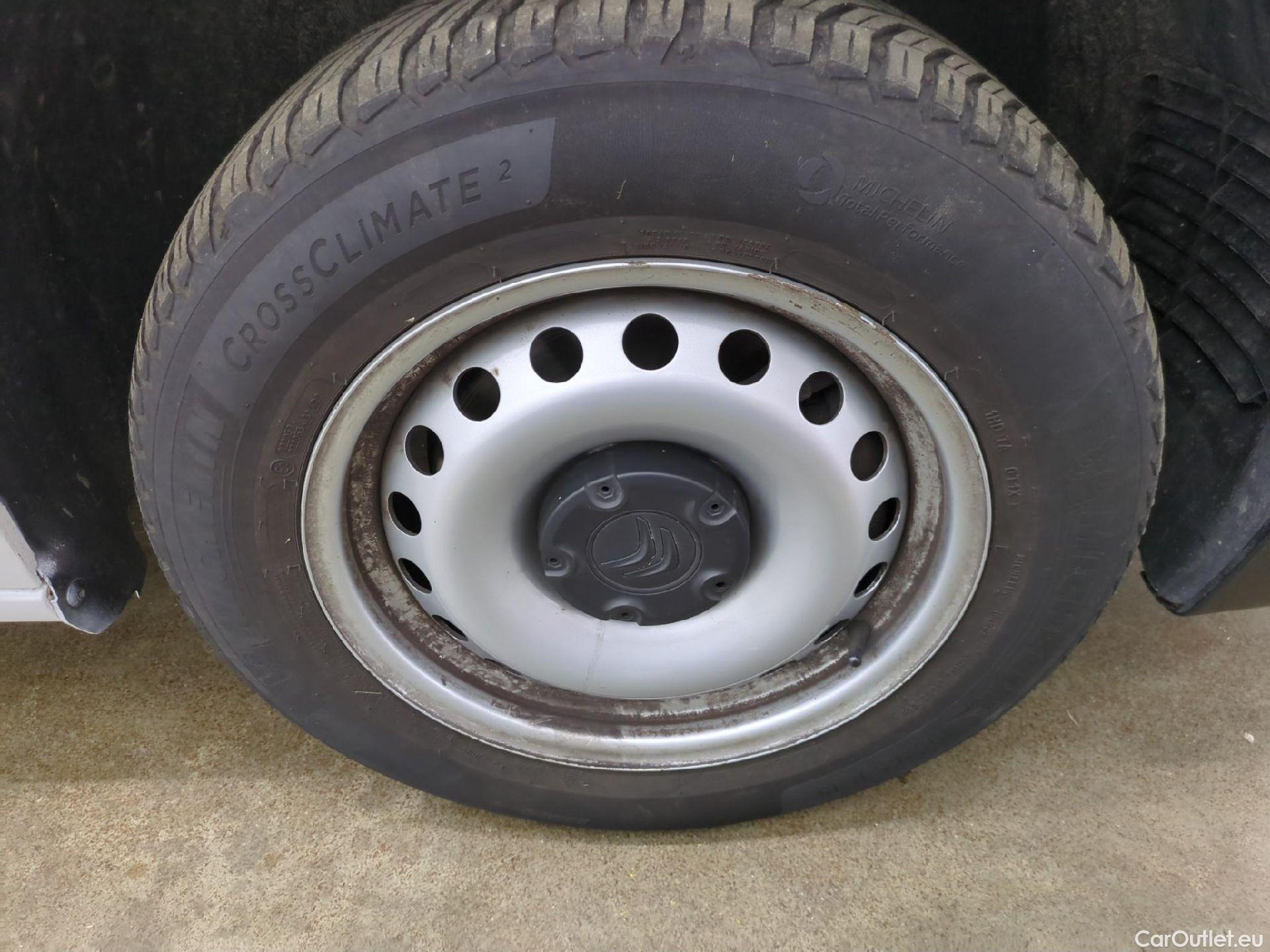  Citroen  Berlingo  Fourgon Club M 650 1.5 BlueHDi 75CV BVM5 E6dT #13