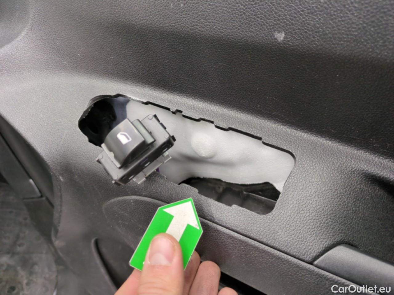  Citroen  Berlingo  Fourgon Club M 650 1.5 BlueHDi 75CV BVM5 E6dT #2