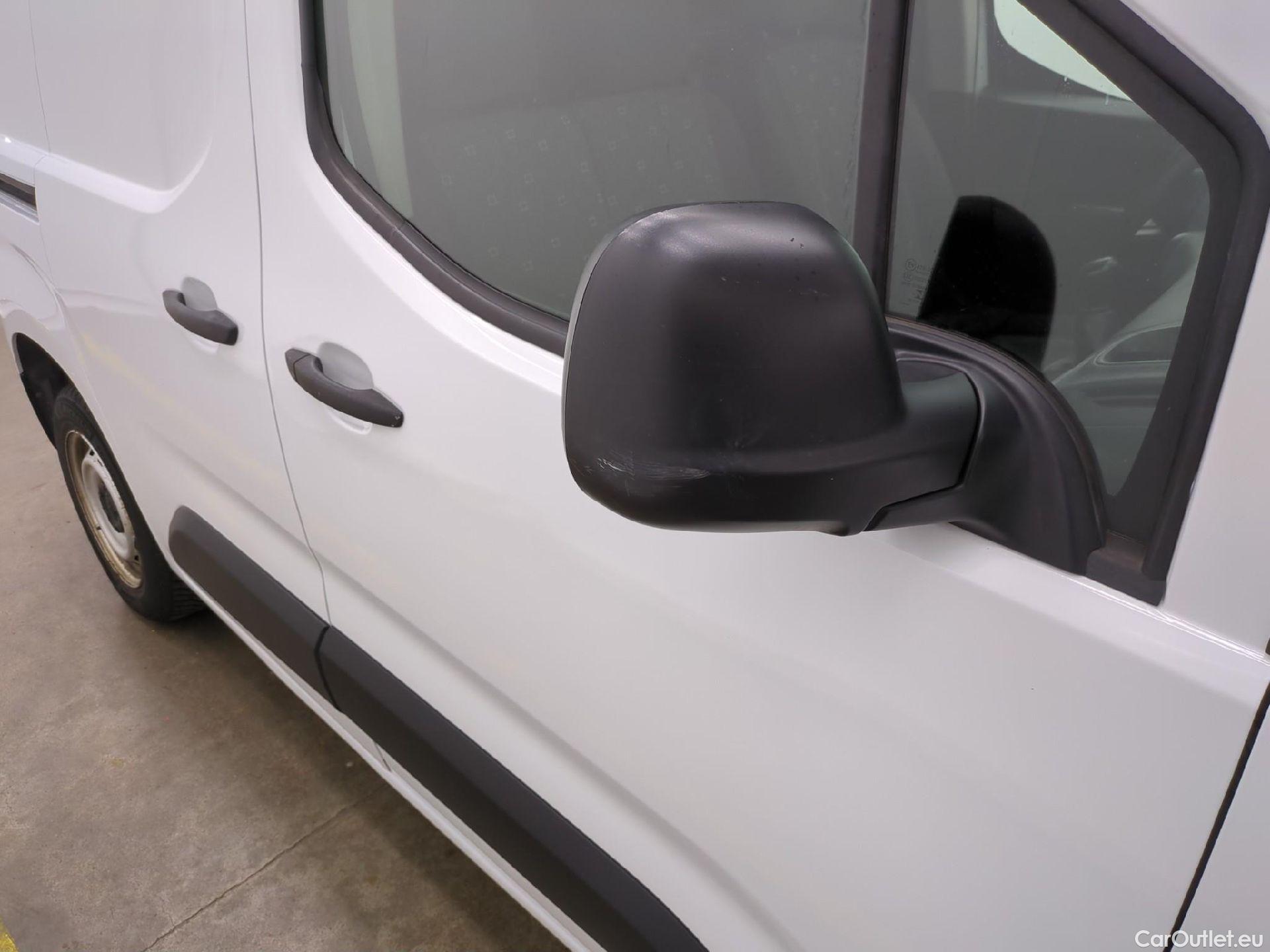  Citroen  Berlingo  Fourgon Club M 650 1.5 BlueHDi 75CV BVM5 E6dT #16