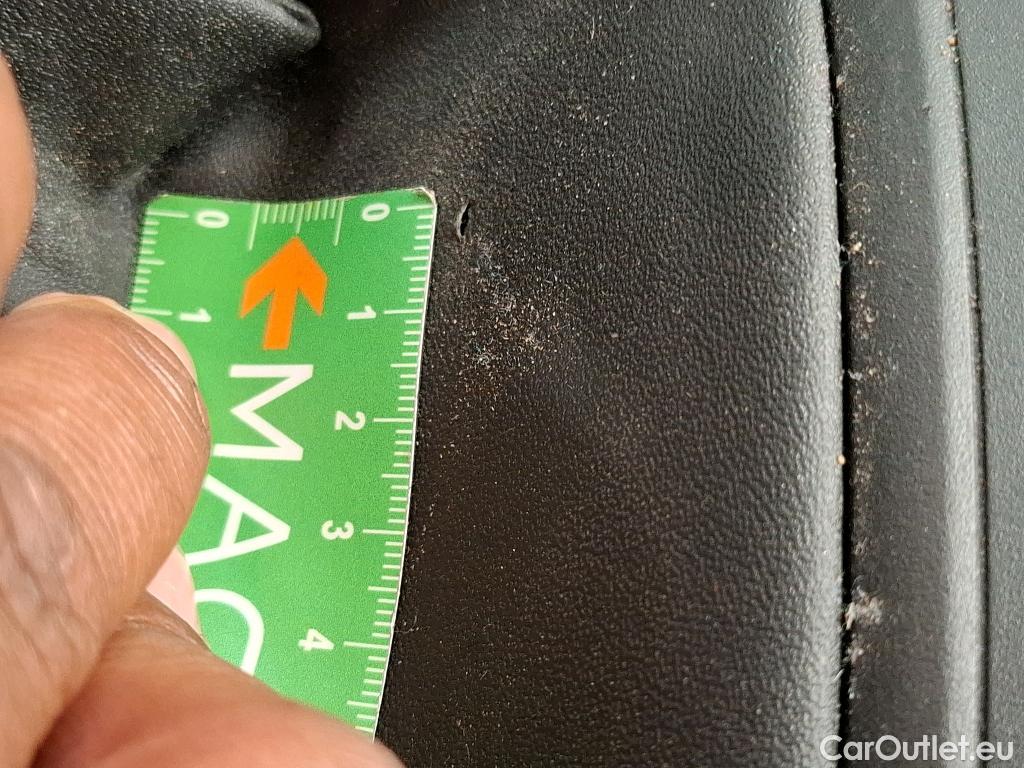  Citroen  Berlingo  Fourgon Driver XL 950 1.5 BlueHDi 100CV BVM5 E6dT #24